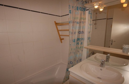 Eaux-Bonnes Apartment | Gourette, cozy apt, 6 ppl, pets allowed