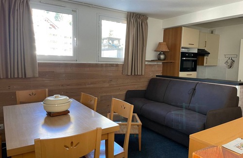 Eaux-Bonnes Apartment | Gourette: Duplex Studio 7 pers, Pool & WIFI