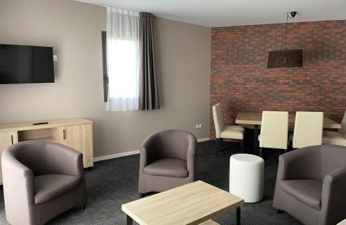 Eaux-Bonnes Apartment | Gourette - Studio cabine 65m² pour 8 pers., animaux admis, draps inclus - FR-1-860-13