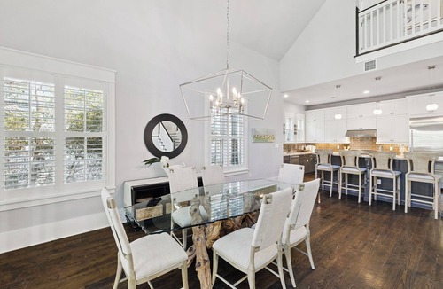 Forest District House | Gourmet Chef's Kitchen! Multiple Porches! 4 Bikes!