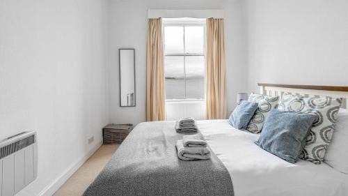 Kilchattan Bay Apartment | Govandale Seaviews