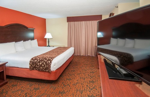 Wheatland Hotel | Governor's Suites Hotel Oklahoma City Airport Area