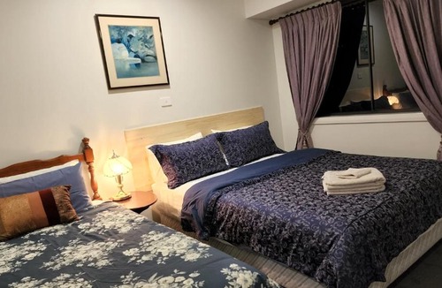 Singleton Shire Council House | Gowrie Agapanthus