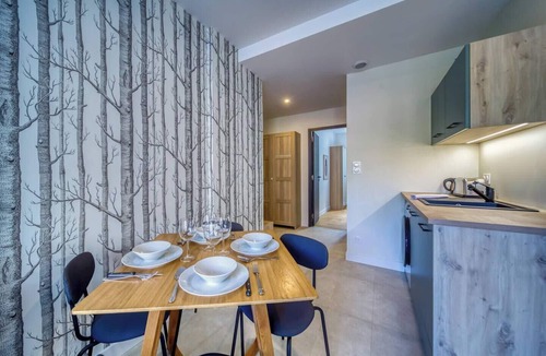 Quartier Exposition-Bajatiere Apartment | #GR | Le Joli Mallifaud 🌸