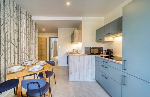 Quartier Exposition-Bajatiere Apartment | #GR | Le Joli Mallifaud 🌸