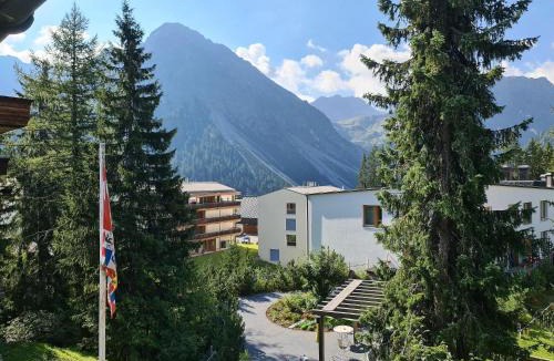 Arosa Apartment | Grabahus