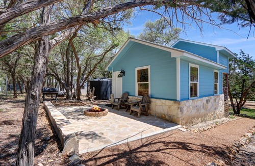 Blanco Cabin | Grace Cabin