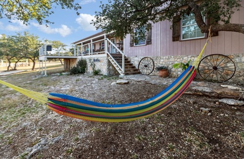 Blanco House | Grace House in Blanco