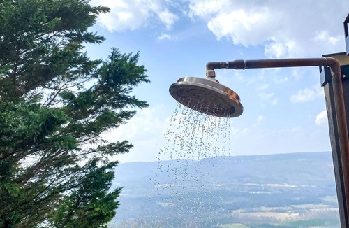 Menlo House | Grace Tea House-luxury above the clouds
