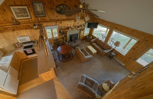 Gulliver Cabin | Graceland Cabin
