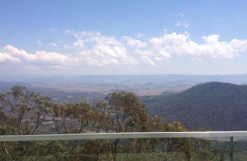 Mount Victoria House | Graceland Mount Victoria