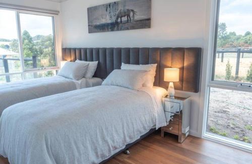 Main Ridge Apartment | Gracie's Lane Villa 2