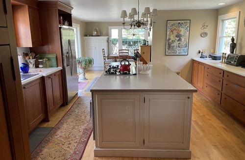 Williamstown House | Gracious Williamstown Home with Pool