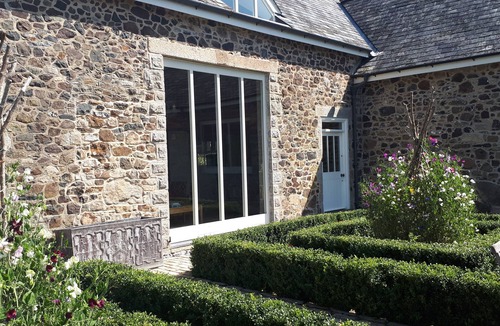 Newton Abbot House | Grade II Listed Stone Barn within Dartmoor