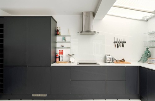 Exeter House | Grade II Listed House in Central Exeter