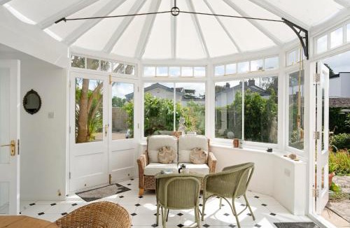 Exeter House | Grade II Listed House in Central Exeter