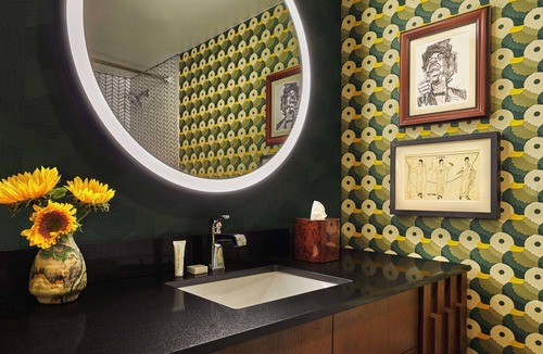 Downtown Eugene Hotel | Graduate by Hilton Eugene