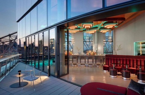 Snyder Square House | Graduate King - Accessible Room at Graduate Roosevelt Island
