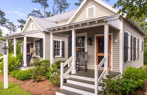 Oriental Cottage | Grady White Cottage w/Queen Bed - River Dunes