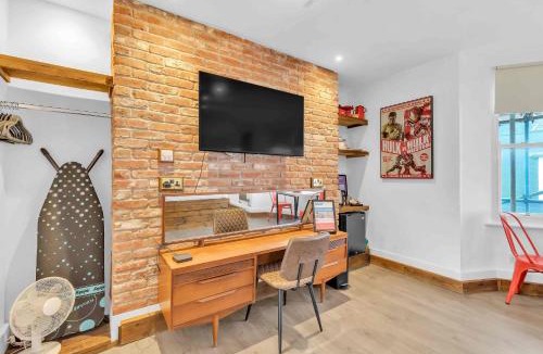 Kemptown Apartment | Grafton Building By My Getaways