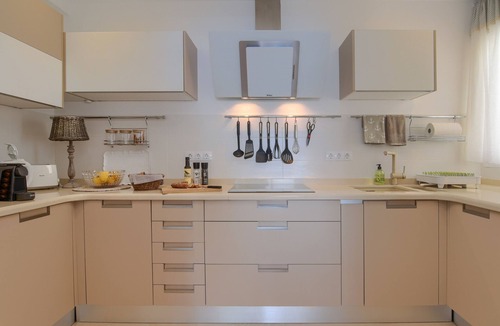 El Portet Apartment | Graham Holiday Rentals - El Portet Moraira