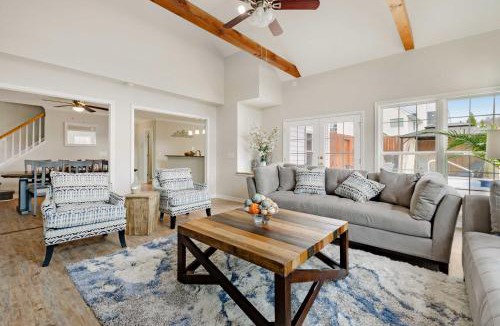 Graham House | Graham Home w/Private Pool & Ping-Pong Table!