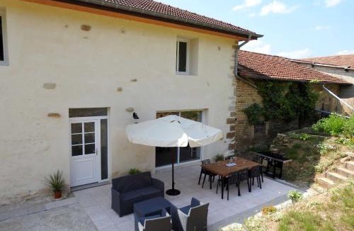 Dommartin-le-Franc House | Graine