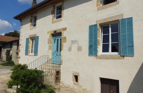 Dommartin-le-Franc House | Graine