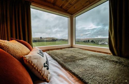 Saddleworth House | Grains Bar Hotel