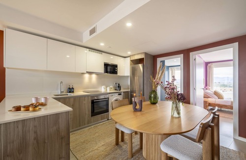 Canet de Berenguer Apartment | Gran Canet 2BR - Sea Views, Pools & Gym