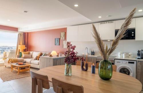 Canet de Berenguer Apartment | Gran Canet 2BR! Walk to Beach, Sea View, Sauna & Gym