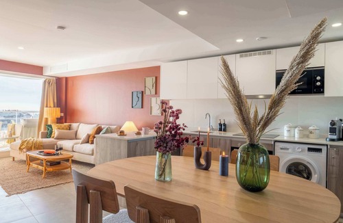 Canet de Berenguer Apartment | Gran Canet | Walk to Beach | Sea Views | Sauna+Gym