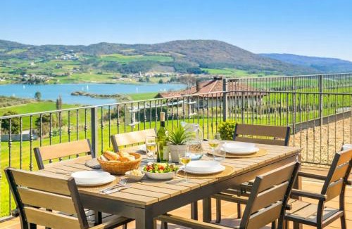 Villanueva de Yerri Ski Chalet | Gran casa rural con barbacoa ideal para familias