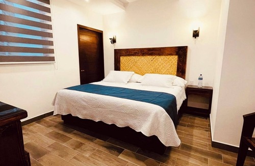 Tzintzuntzan Hotel | Gran Hotel Yacatas