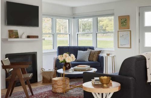 Waupoos House | Gran Roble - Charming Countryside Retreat STA 2019-0104