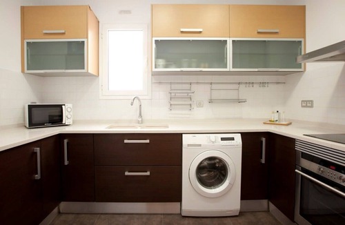 Sant Antoni Apartment | Gran Via modern and bright 3BD with terrace