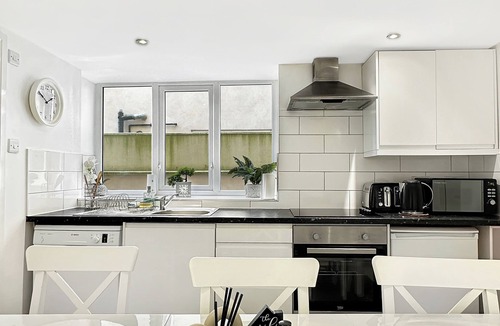 Bispham Apartment | Granada Apartments Queen's Promenade