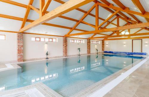 Banham House | Granary Barn - Ukc5405