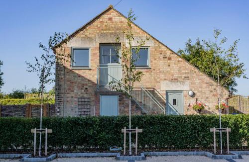 Brimpsfield House | Granary, Cheltenham