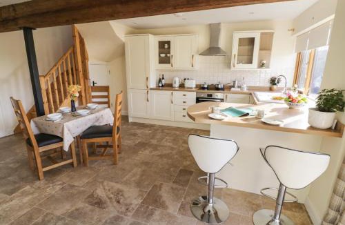 Northend House | Granary Cottage