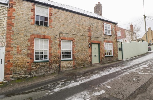 Warminster House | Granary Cottage