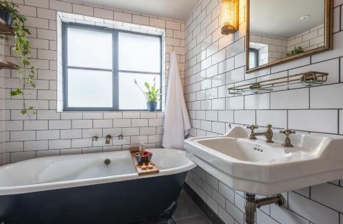 Thorington House | Granary Cottage