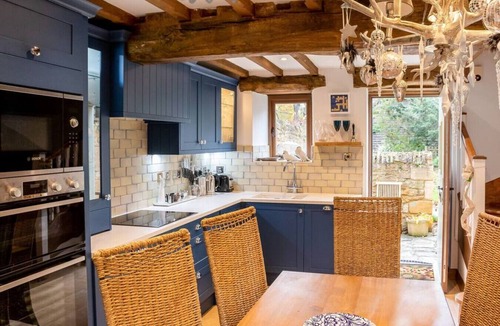 Cow Honeybourne House | Granary Cottage - Luxury Barn Conversion