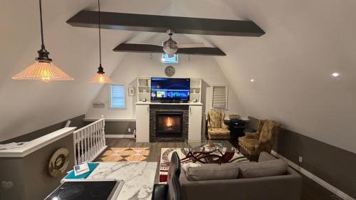 Goderich Apartment | Granary Guest House