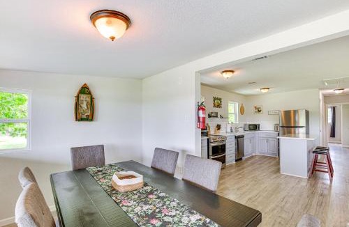 Dennis House | Granbury Home w/Lake Views ~ 6 Mi to Boat Launch!