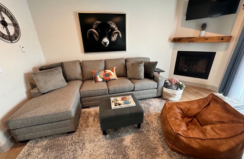 Grand Elk Ranch Apartment | Granby Lakeside 3BR | Near Golf Course