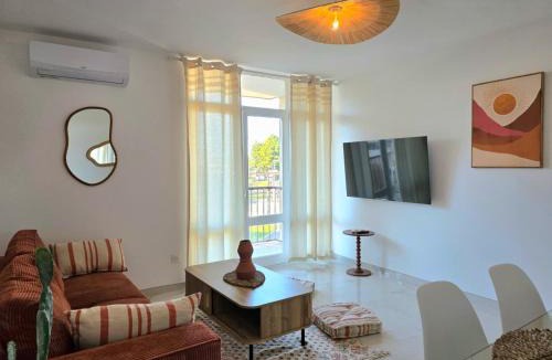 Moyen-Vernet Apartment | Grand 3 chambres - Bohème chic près du stade