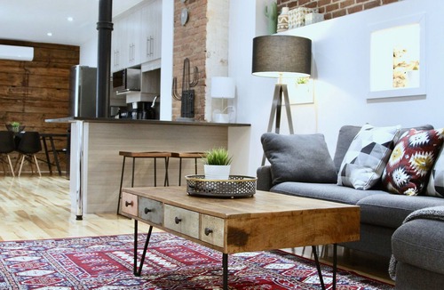 Latin Quarter Apartment | Grand 3br in Montreal Plateau