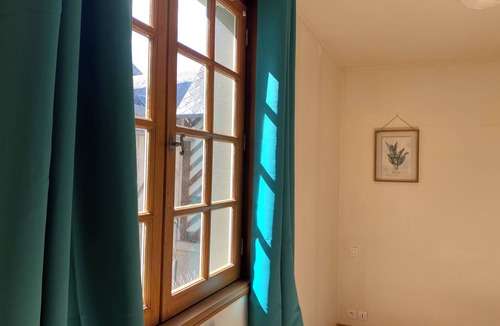 Lisieux Apartment | Grand 3P de Charme imm 18e Plein Centre Lisieux