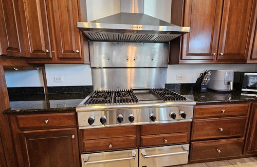 Bensenville House | Grand 5BR, 4.5BA Game Rm, Near O’Hare, & Down Town